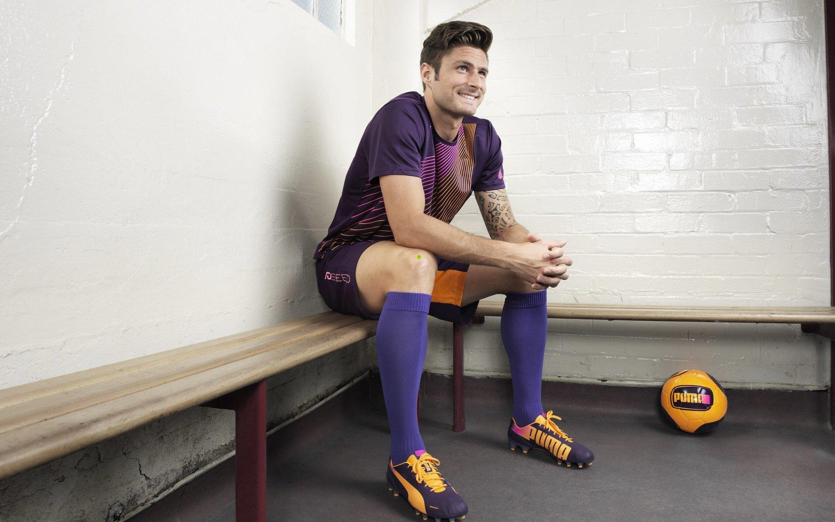 开云体验-足协官方宣布二十三岁以下男子足球队出征迪拜杯，三月三日海口集训启程